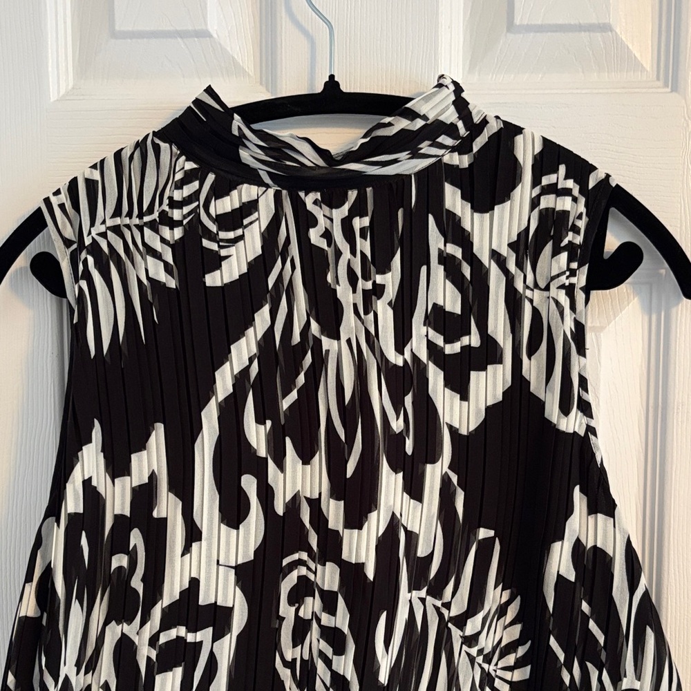 NWOT 2-Piece Adrianna Pappell Pant Set-XL